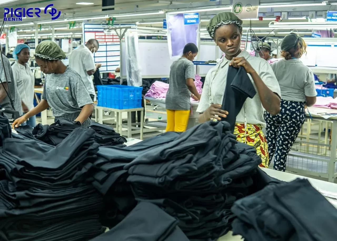 Les apprenants de PIGIER Bénin sur le site de la GDIZ